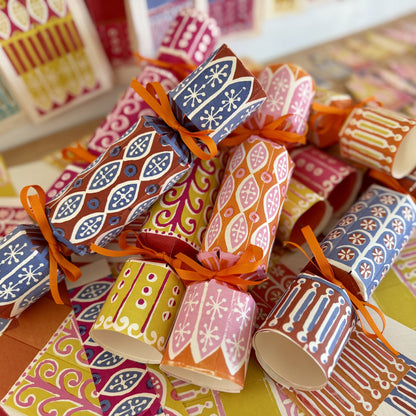 Make-Your-Own Holiday Crackers